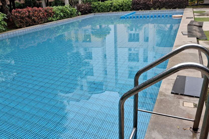 Jain Sunderbens Nolombur swimming pool