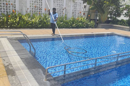 Prestige Windsor Park swimming pool - view 1